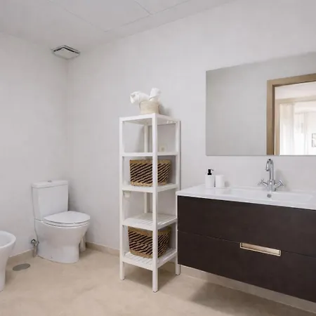 Brisa Del Casco Antiguo 2bd Apartament *