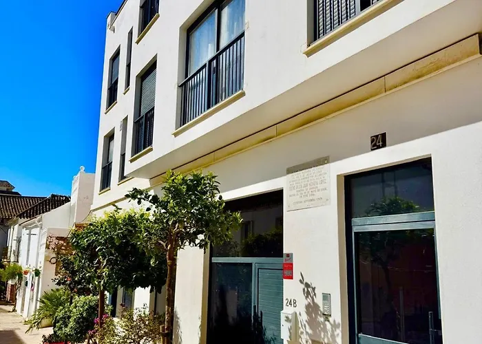 Brisa Del Casco Antiguo 2bd * Estepona